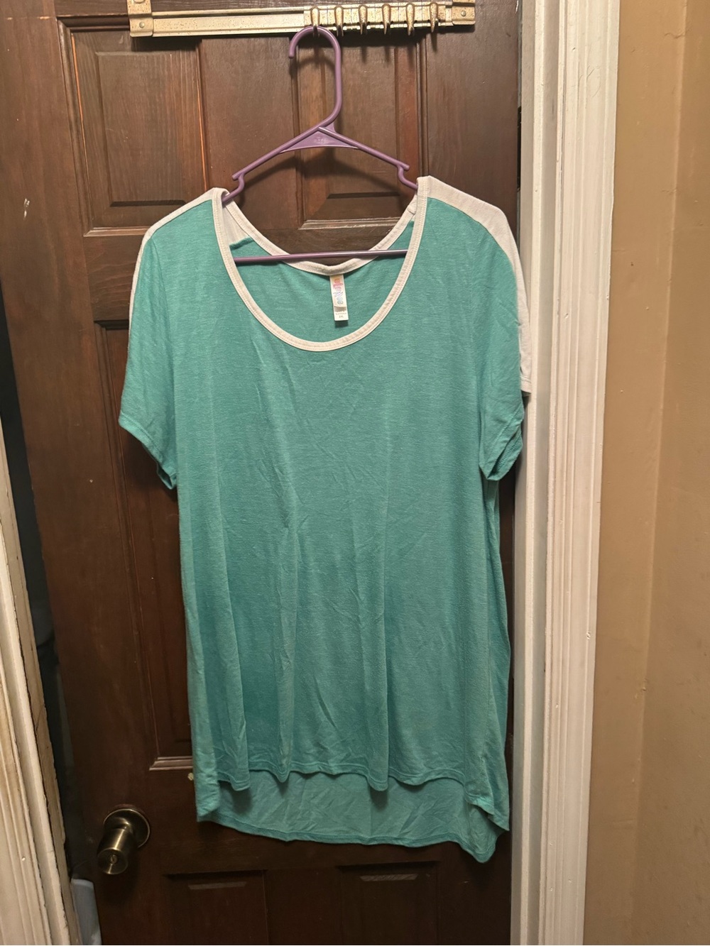 Women’s 2XL Lularoe Short-Sleeve Scoop Neck Top in Teal with Cream Trim